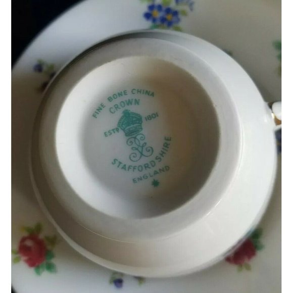 Crown Staffordshire England Fine Bone China Roses Pansies Tea Cup and Saucer set - Picture 2 of 6